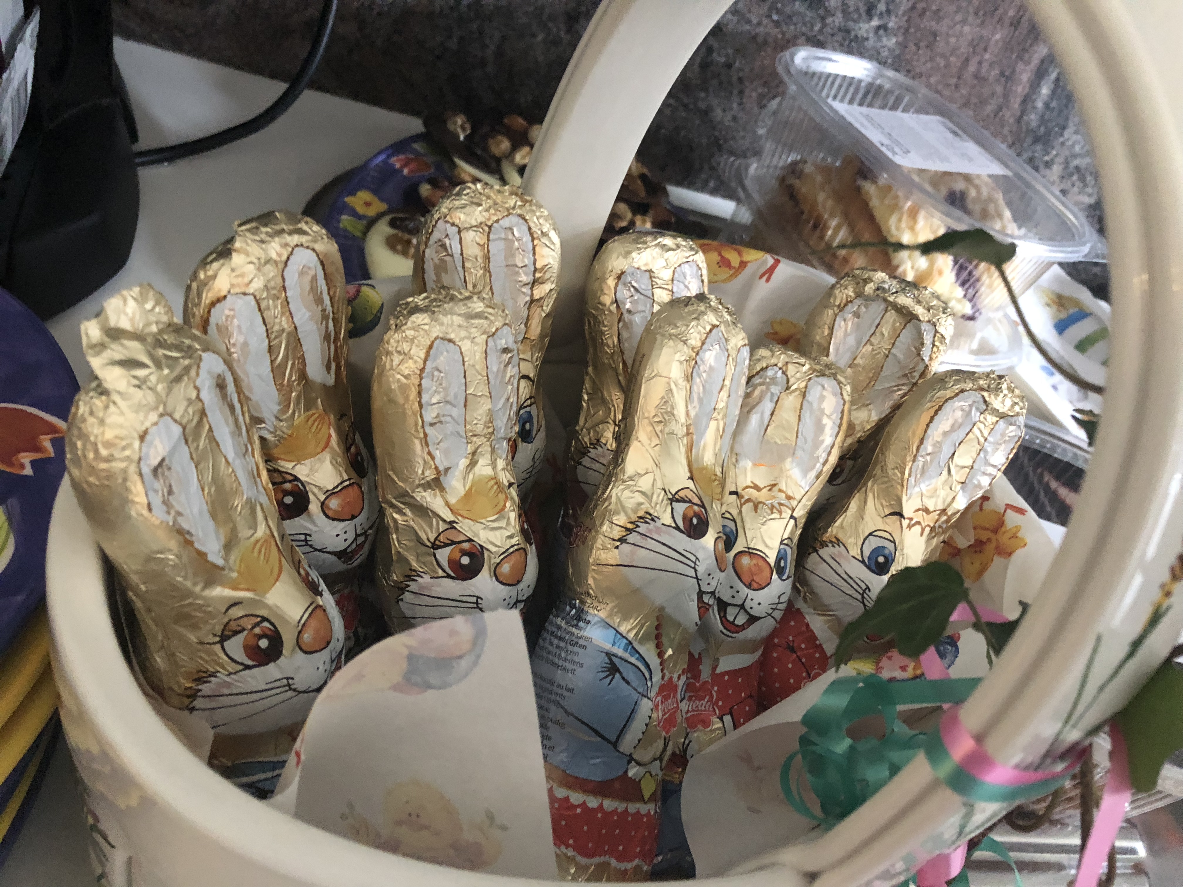 3FC51F94-5878-49F0-A421-6CFF9A5063B3