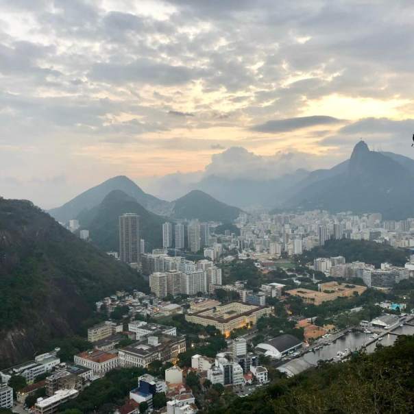 38130086_10217249882944135_7923713318177472512_n